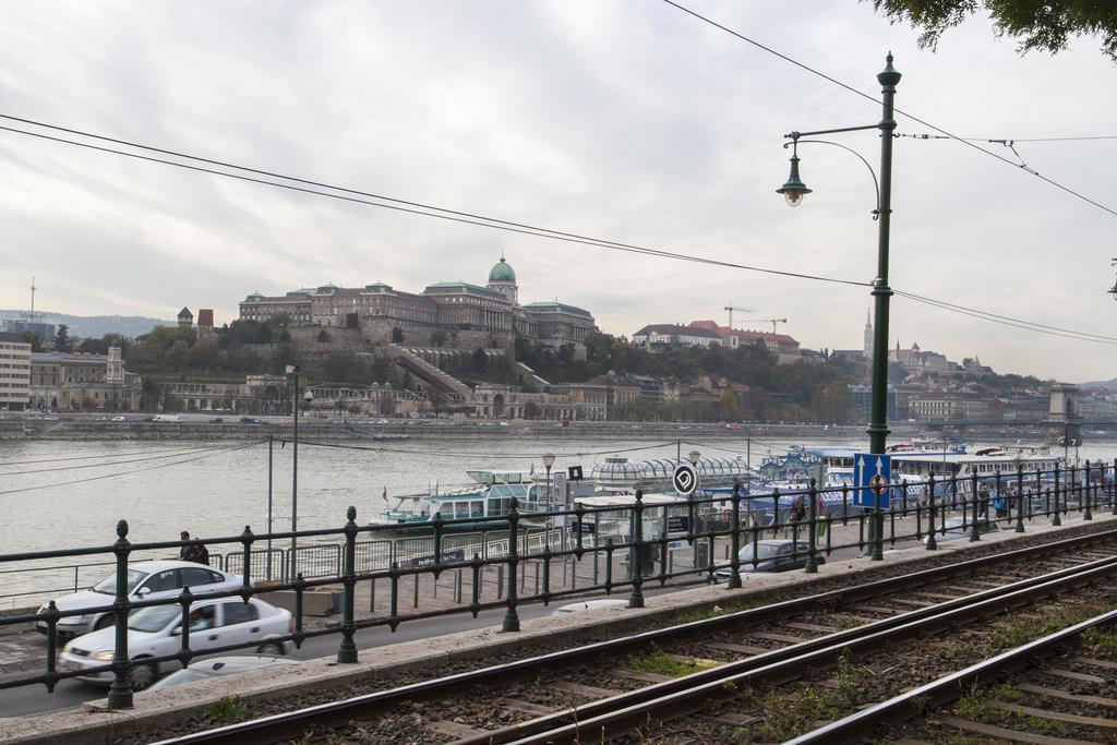Ilona 2 Bedrooms Apartment In The Center Budapest Bagian luar foto