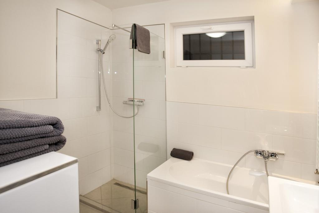 Ilona 2 Bedrooms Apartment In The Center Budapest Bagian luar foto